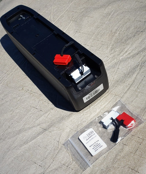 Ride Kit, Merlot Edition = Throttle Attachment +Battery Cap Set + Charging Kit